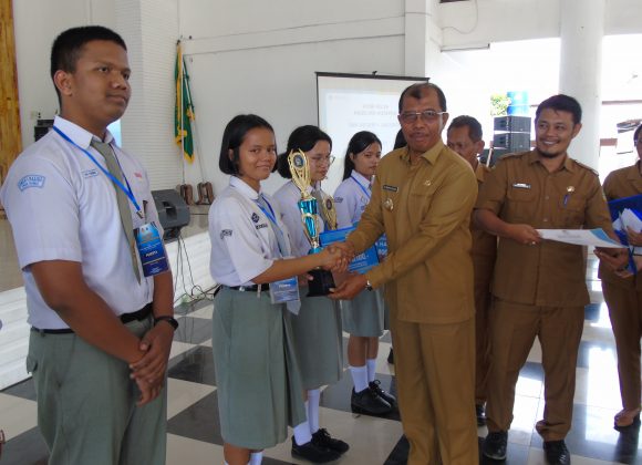 Lomba Pembuatan Resensi Buku Berbasis Koleksi Perpustakaan